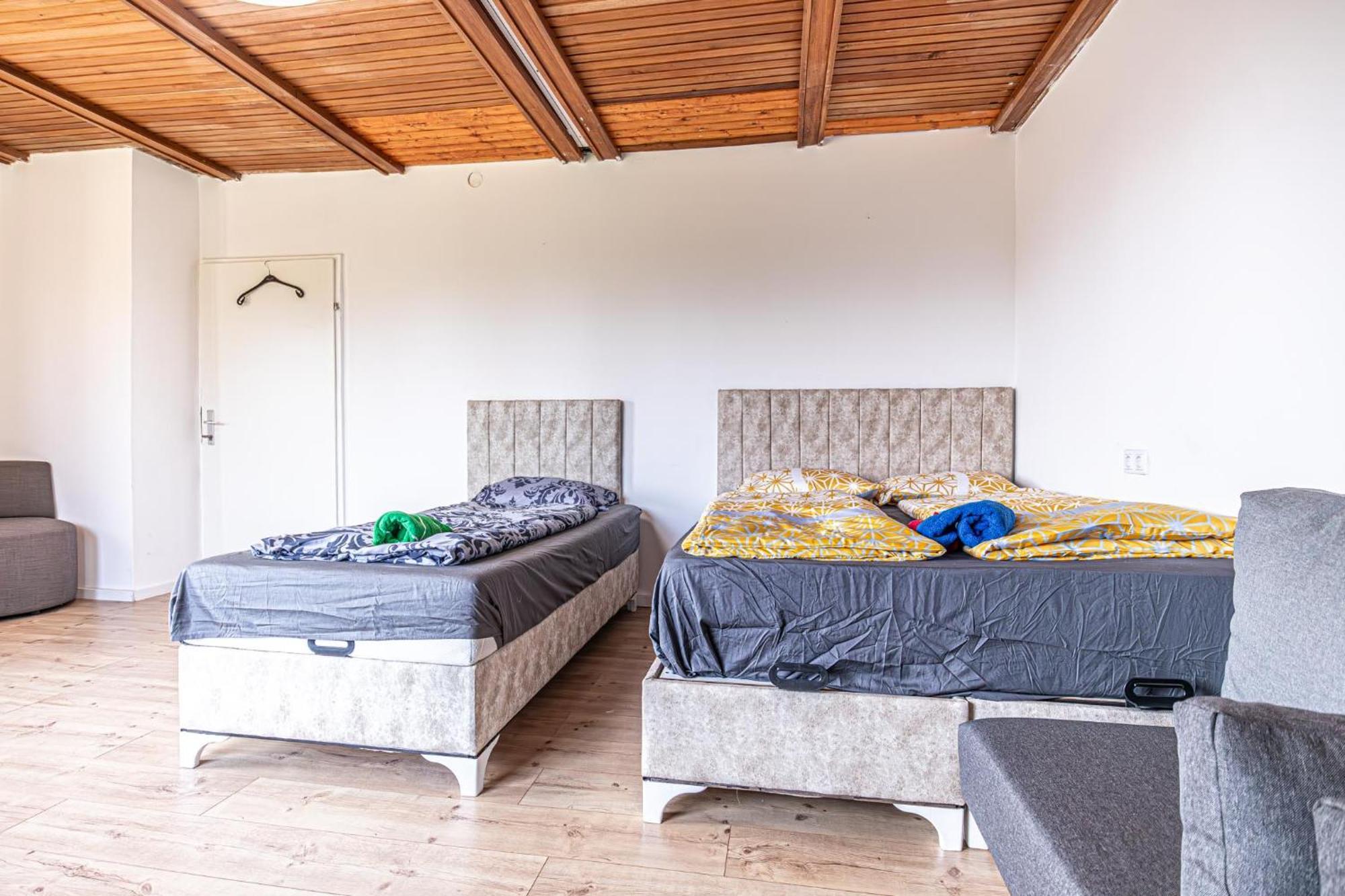 Comfy Rooms In Shared Villa With Terrace And Garden Wien Exterior foto