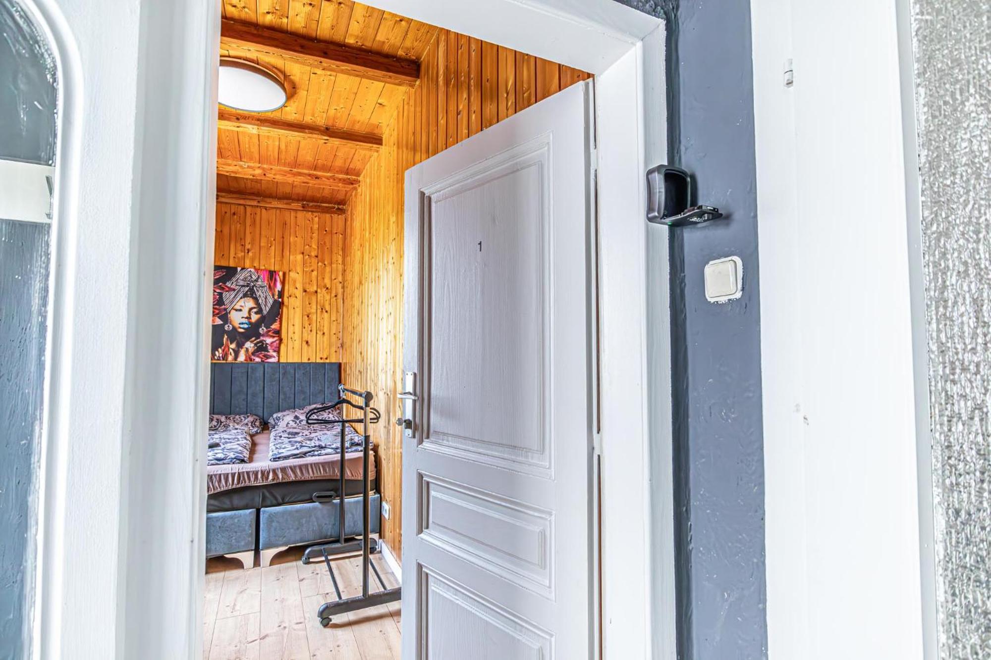 Comfy Rooms In Shared Villa With Terrace And Garden Wien Exterior foto